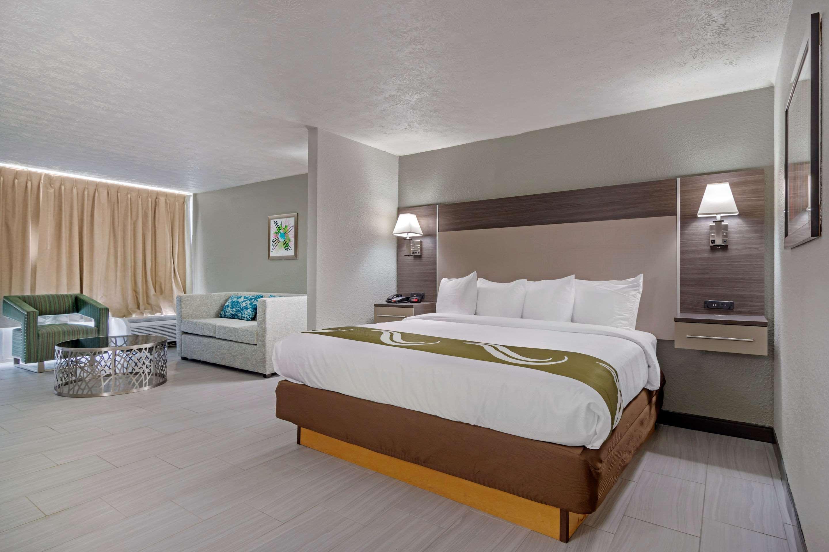 Quality Inn & Suites Cartersville Bagian luar foto